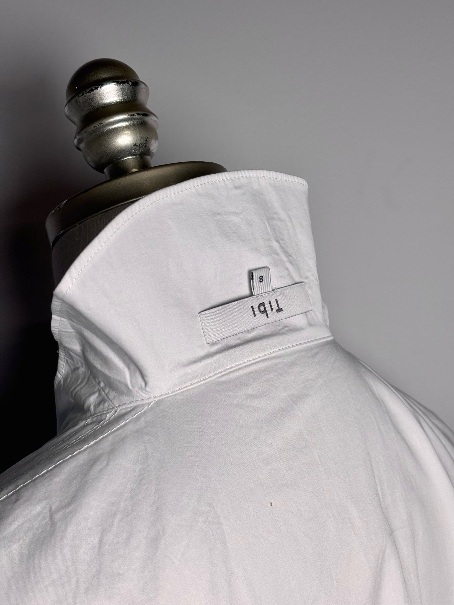 Women Size 8 Tib Origamii White Solid 100% Cotton Pre-owned Top