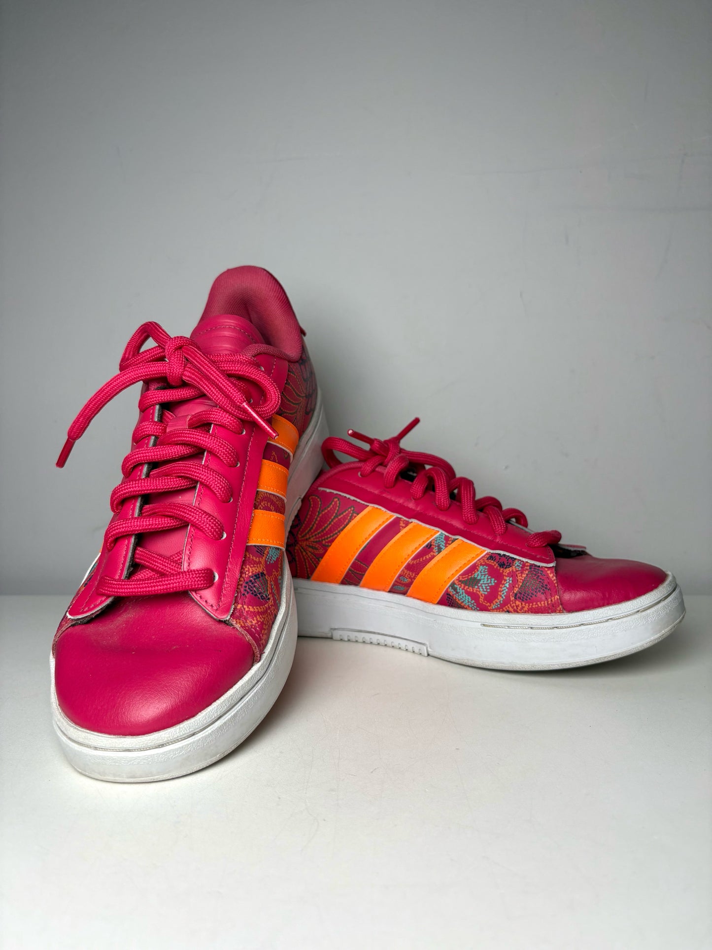 W Shoe Size 9 Adidas Pink & Orange Pre-owned Sneakers