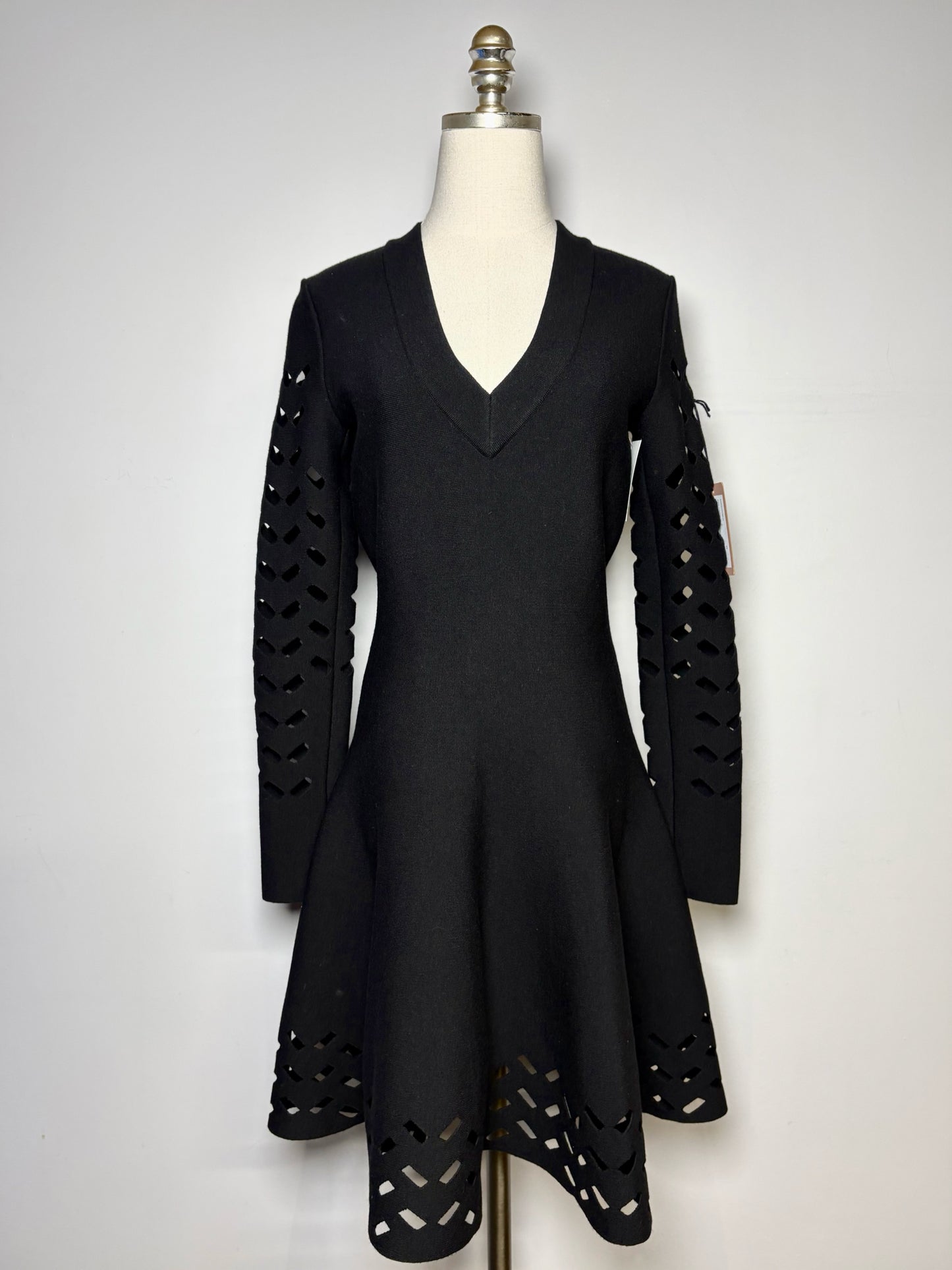 Women Size 42 ( 6 US) Alaia Black Solid Wool Blend NWT Dress