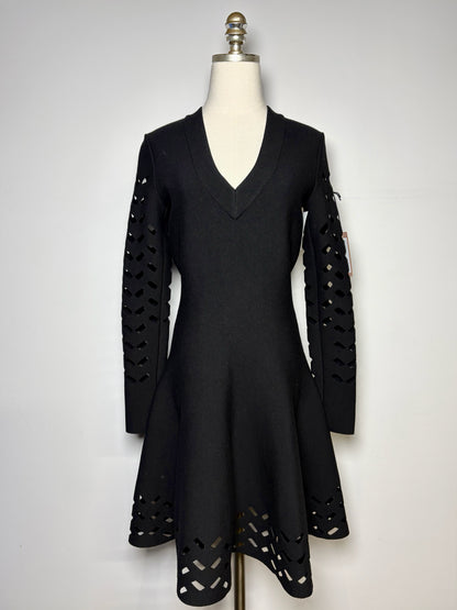 Women Size 42 ( 6 US) Alaia Black Solid Wool Blend NWT Dress