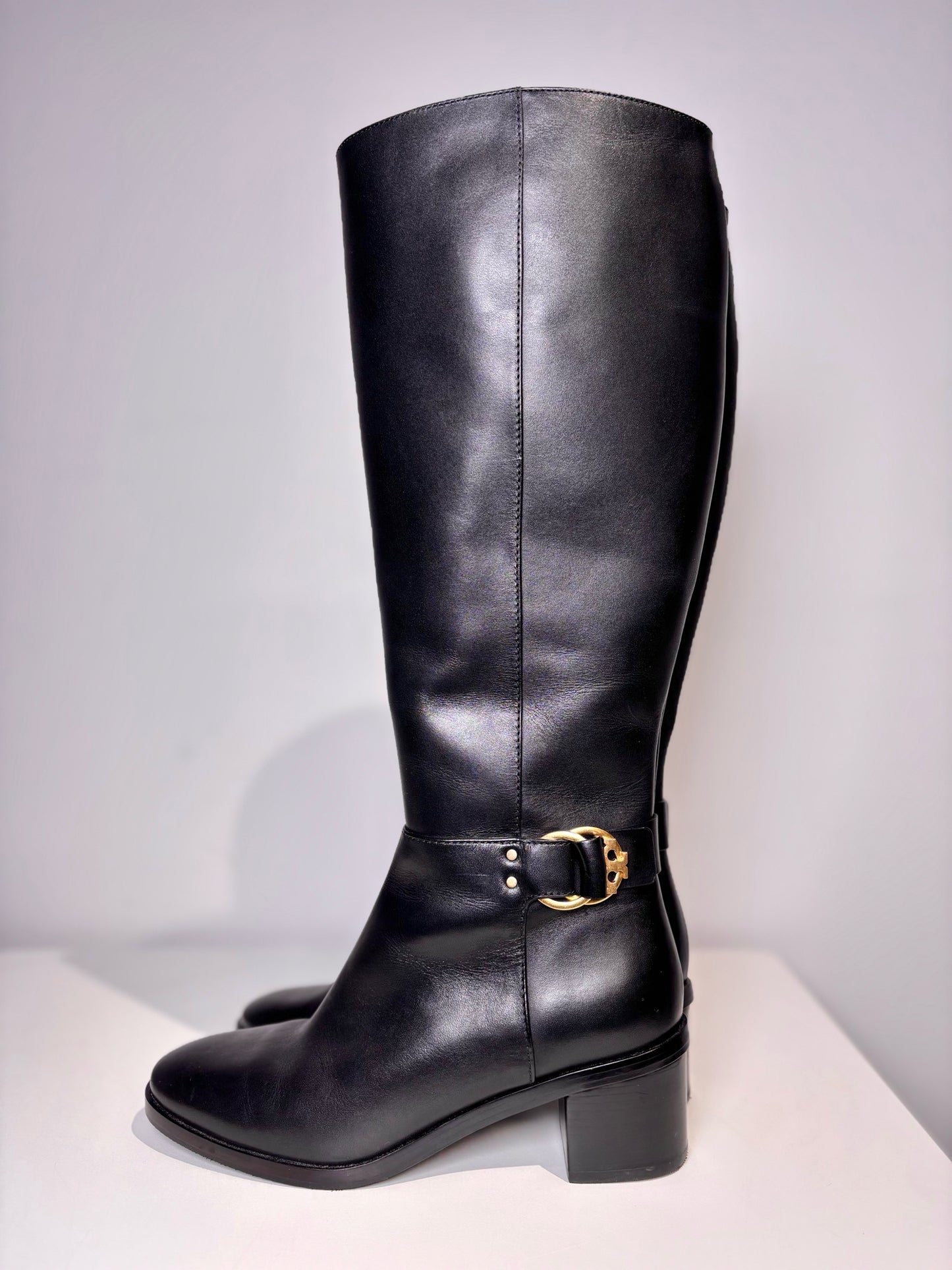 W Shoe Size 8 Tory Burch Black Leather Boots