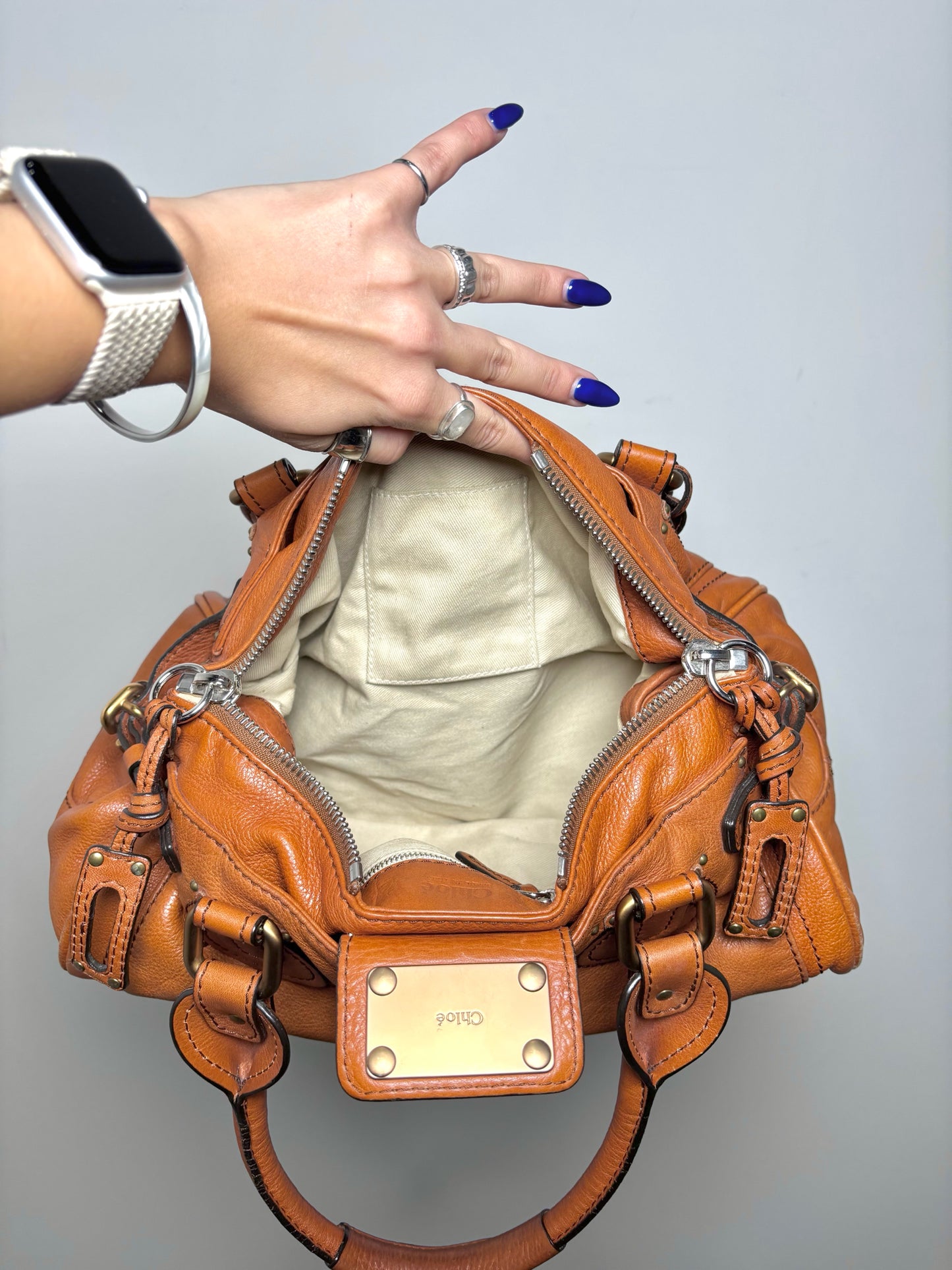 Chloe Solid Leather Pre-owned Brown Cowhide Medium Purse