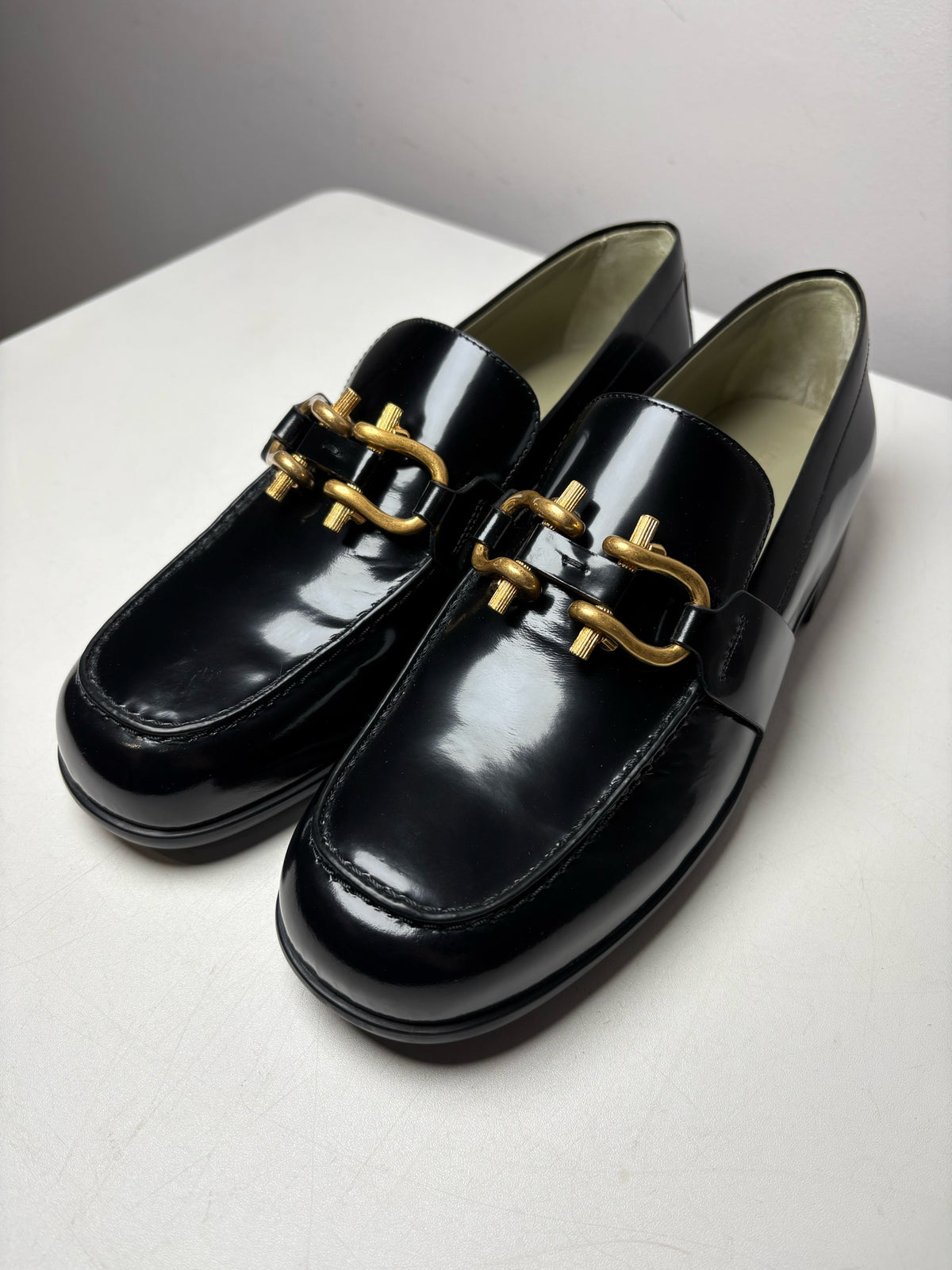 Women's Size 39 (US 9) Bottega Veneta Monsieur Black Patent Leather Pre-Owned Horsebit Loafers