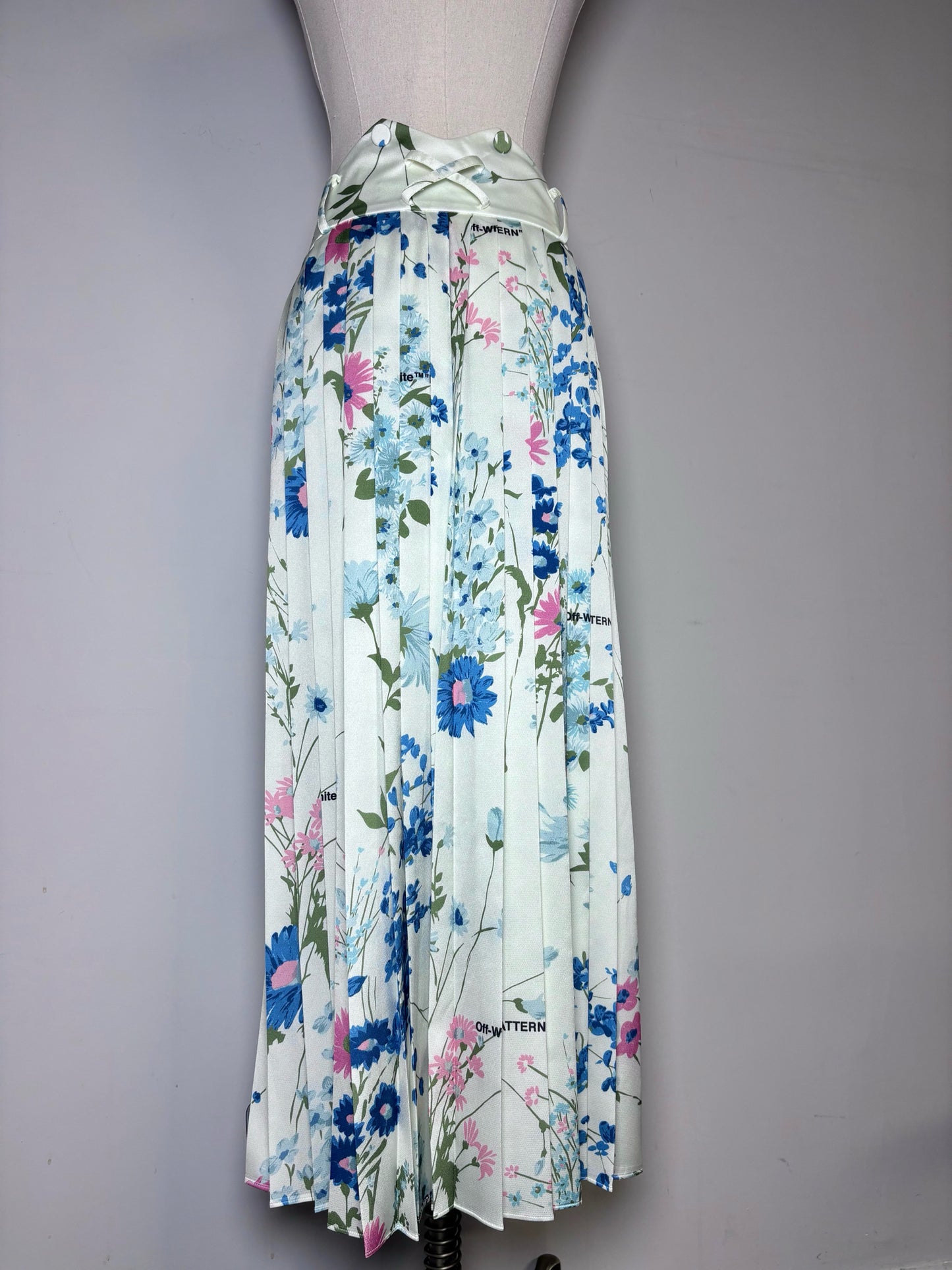 Size 40 (XS) Off-white Floral Print Pre-owned, NWT Midi Skirt