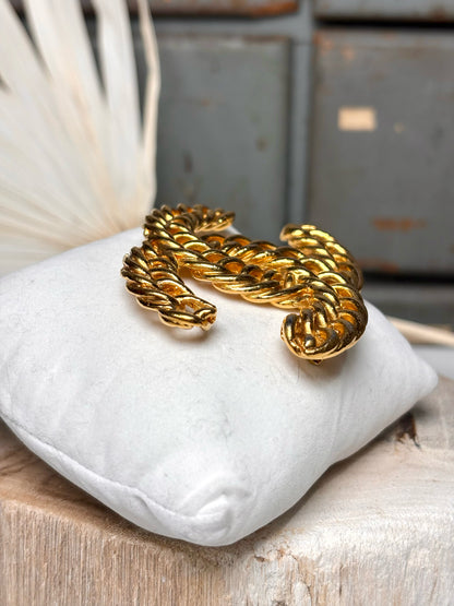 CHANEL Gold Plated Vintage Pin