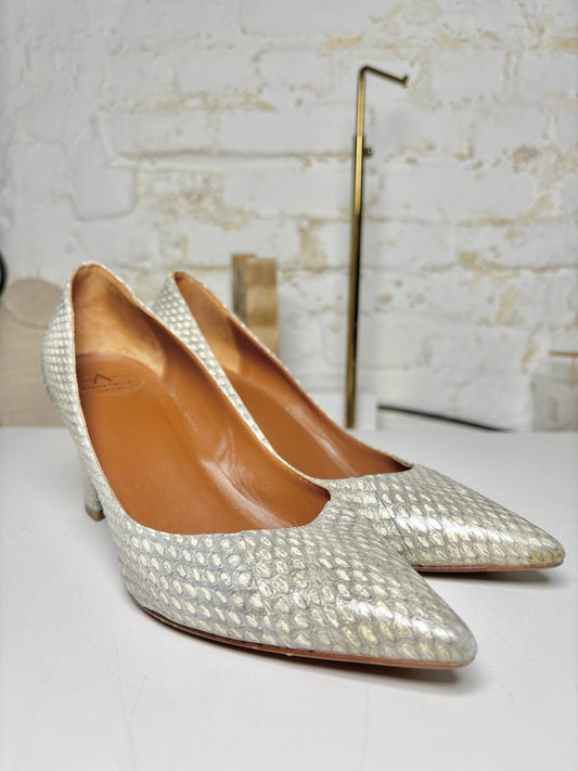 W Shoe Size 8.5 Aquaitalia Silver Leather Cowhide Pre-owned Heels