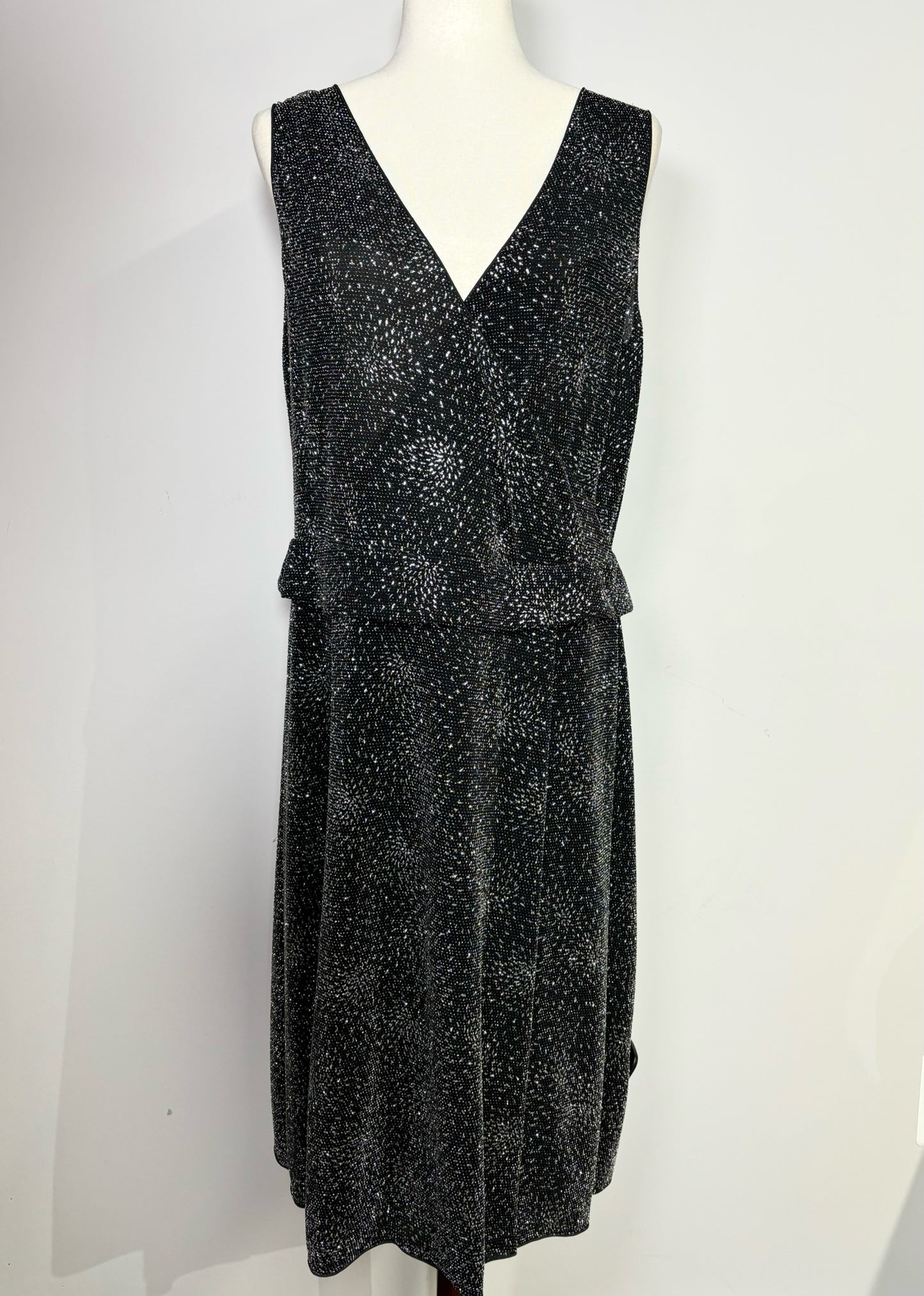 Women Size 14 Giorgio Armani Black Sparkle Stretch Knit Dress
