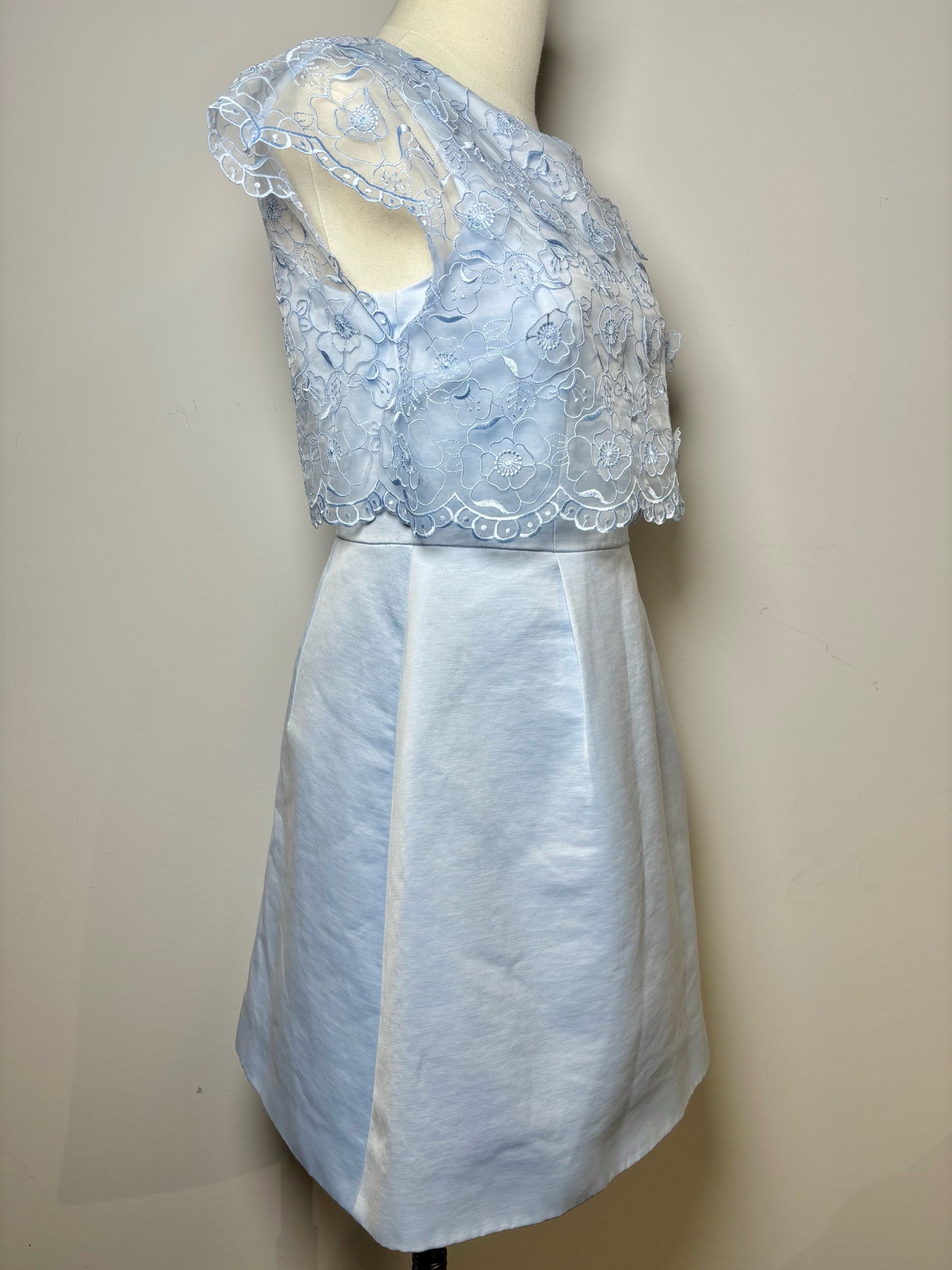 Women Size M Ted Baker Sky Blue Solid Cotton Lace Overlay Dabria Dress