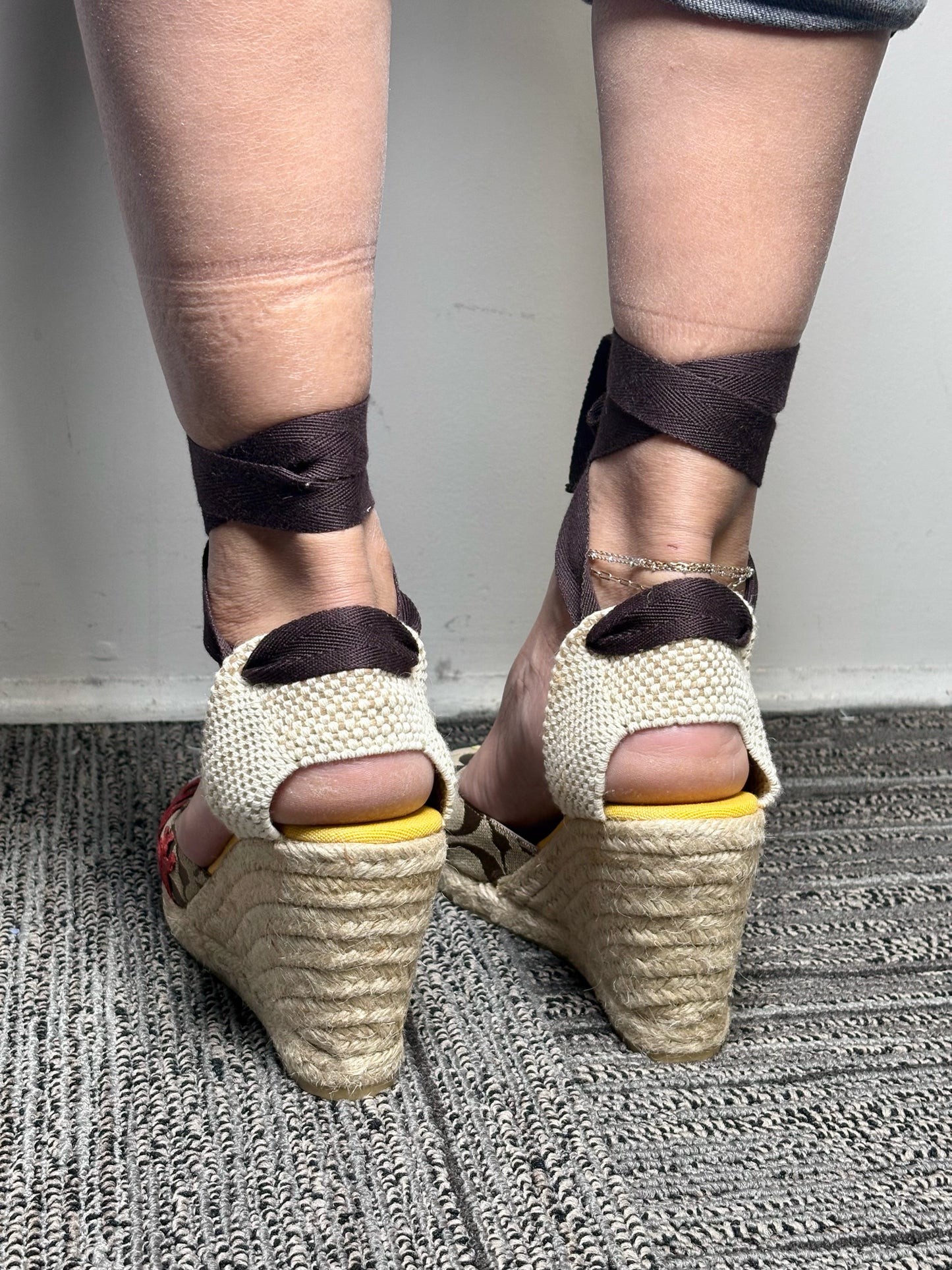 W Shoe Size 8 Coach Khaki Espadrille Pre-owned, NWOT Wedges