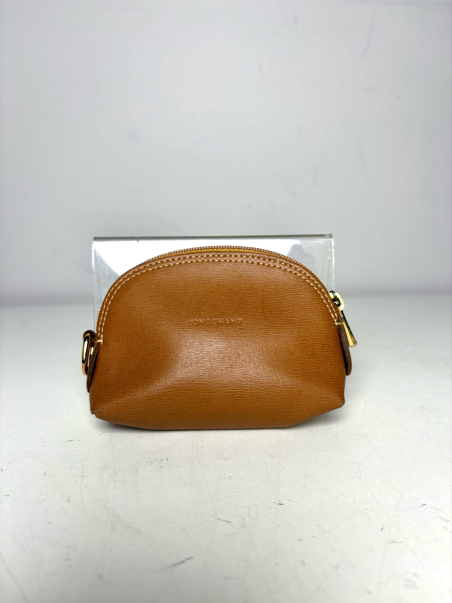 Longchamp Solid Leather Pre-owned Caramel Pouch Purse