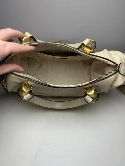 Women's Chloé Small Paraty 24 Cream Sweet Beige Leather Authentic Pre-Owned Shoulder Bag