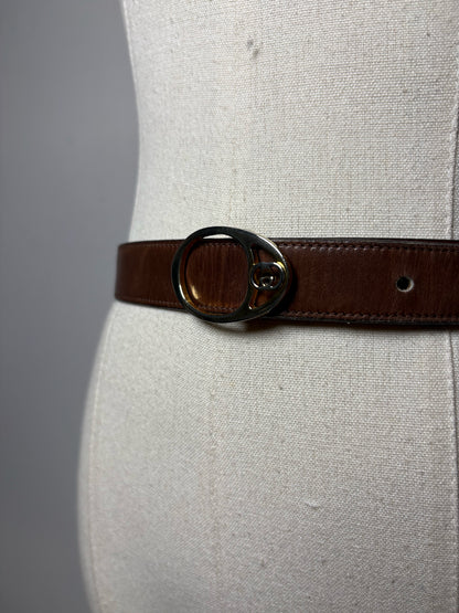 Women's Size 70/28 (XS) Gucci Vintage 1970s/1980s Brown Leather Gold-Tone Logo Buckle Pre-Owned Belt