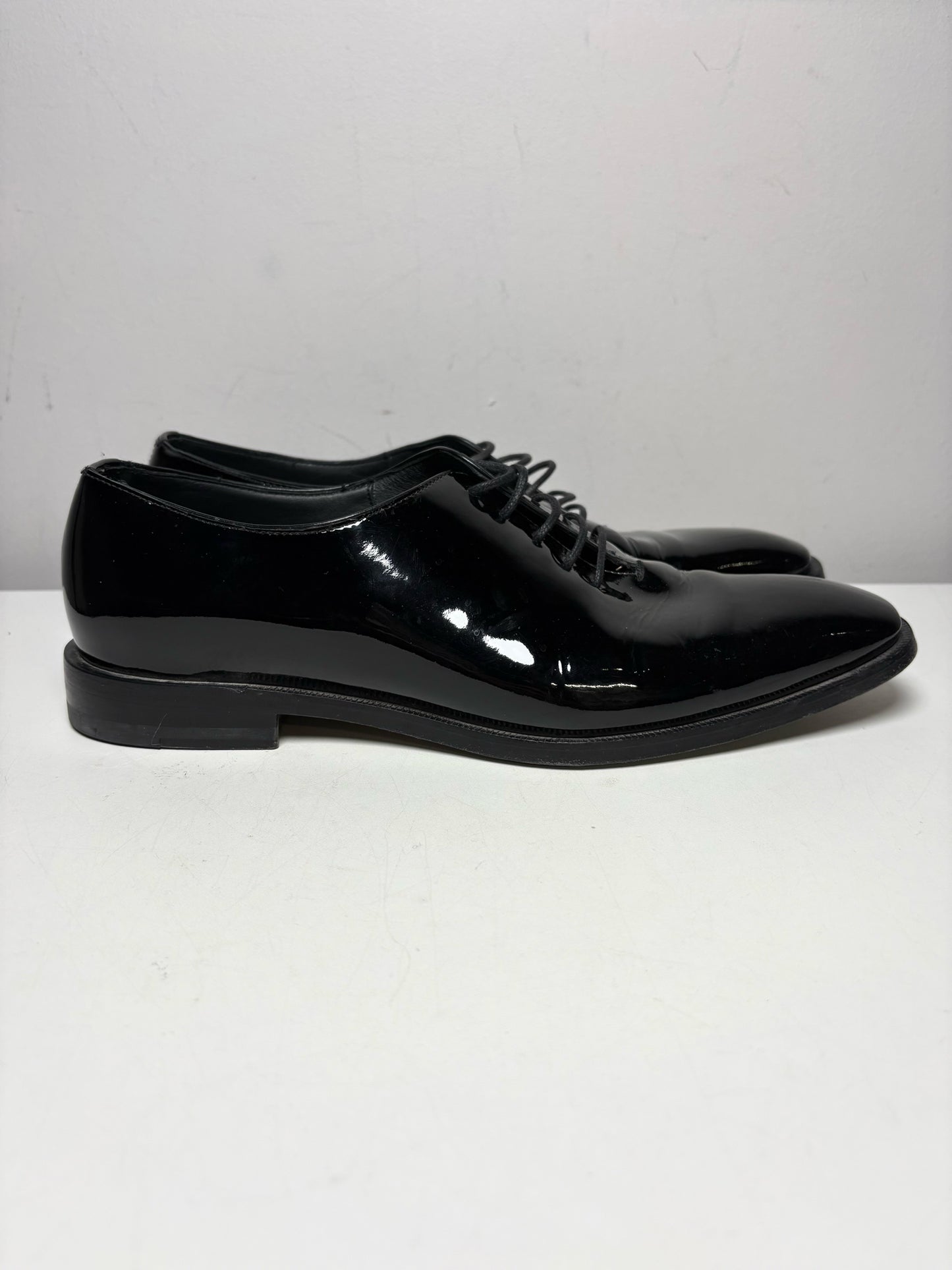 Men Shoe Size 7 Manolo Blahnik Black Patent Leather Pre-Owned Oxford Dress Shoes