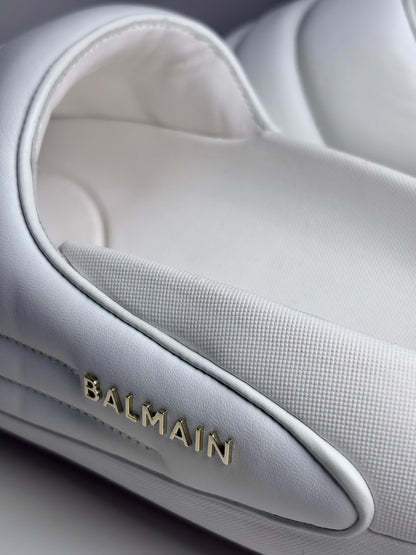 W Shoe Size 40 (10, US) Balmain White Leather, Rubber Lambskin Pre-owned Sandals