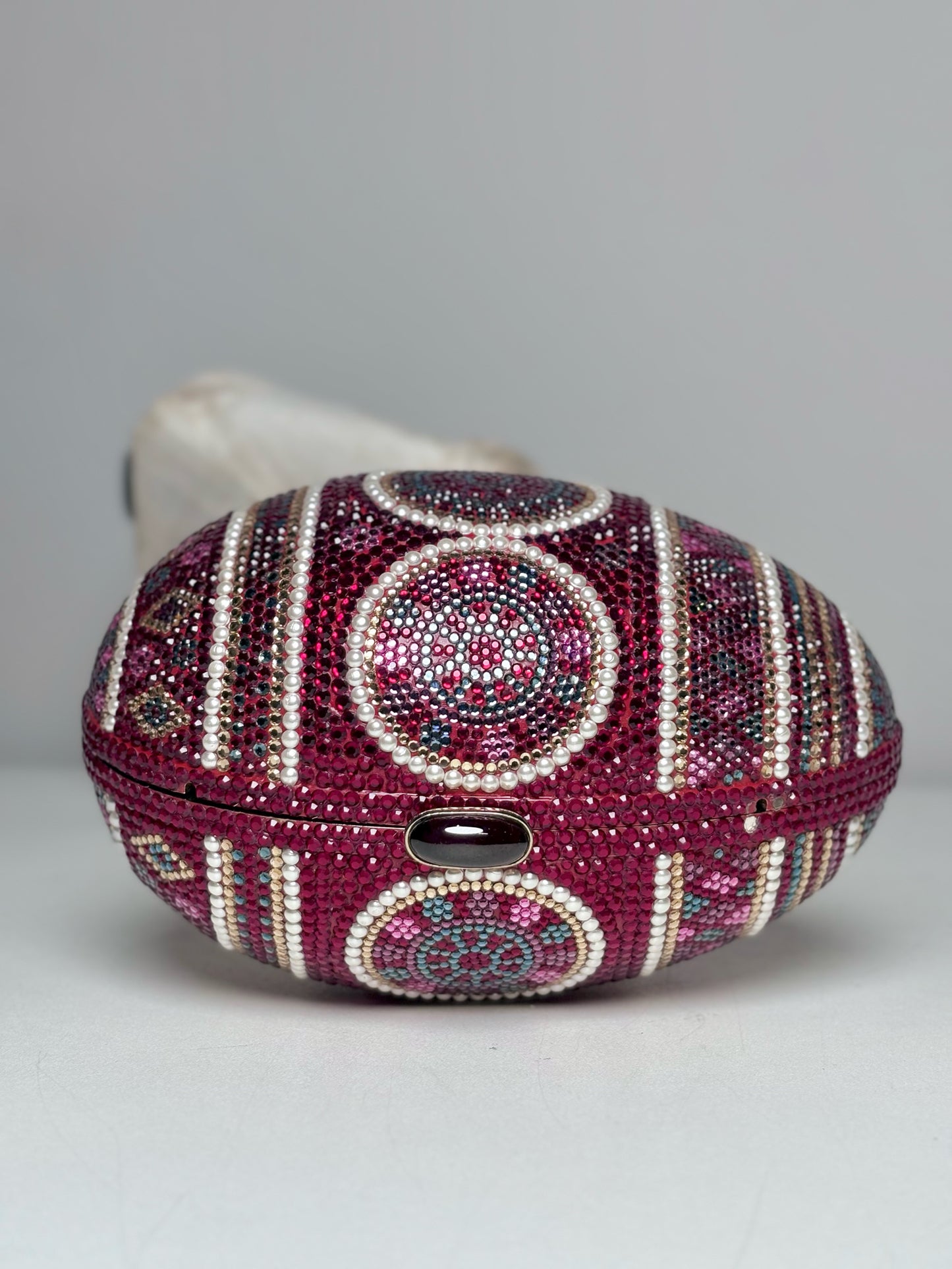 Judith Leiber Swarovski Crystals Egg Vintage Pre-owned Burgundy Mini Purse