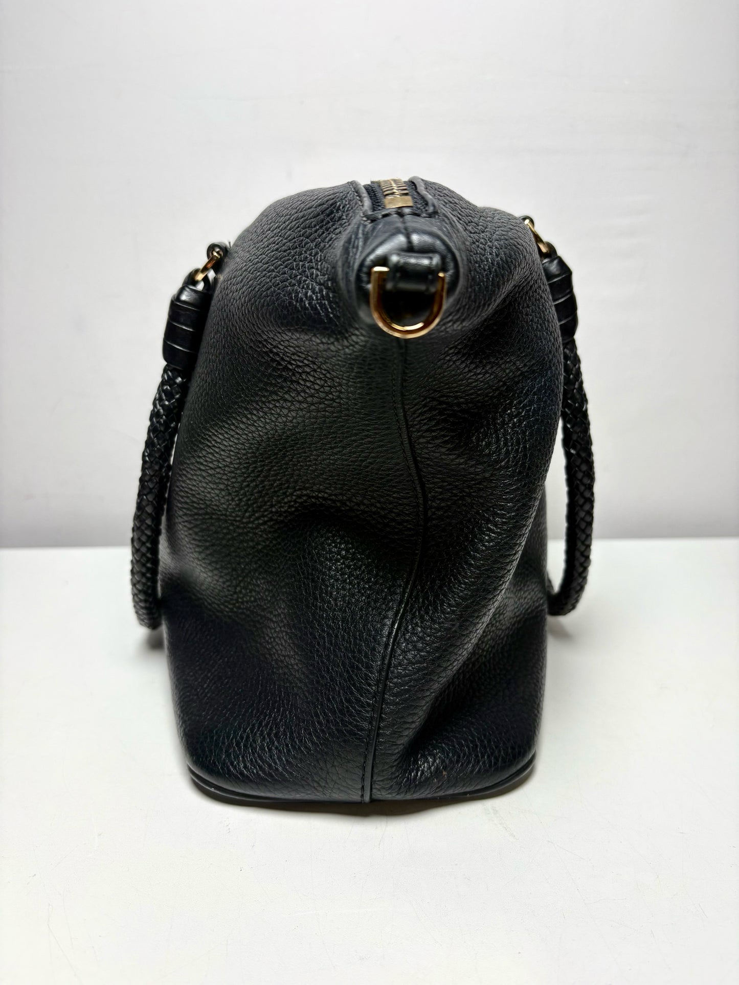 Women's Tory Burch Black Pebble Leather Woven Handle Pre-Owned Shoulder Bag
