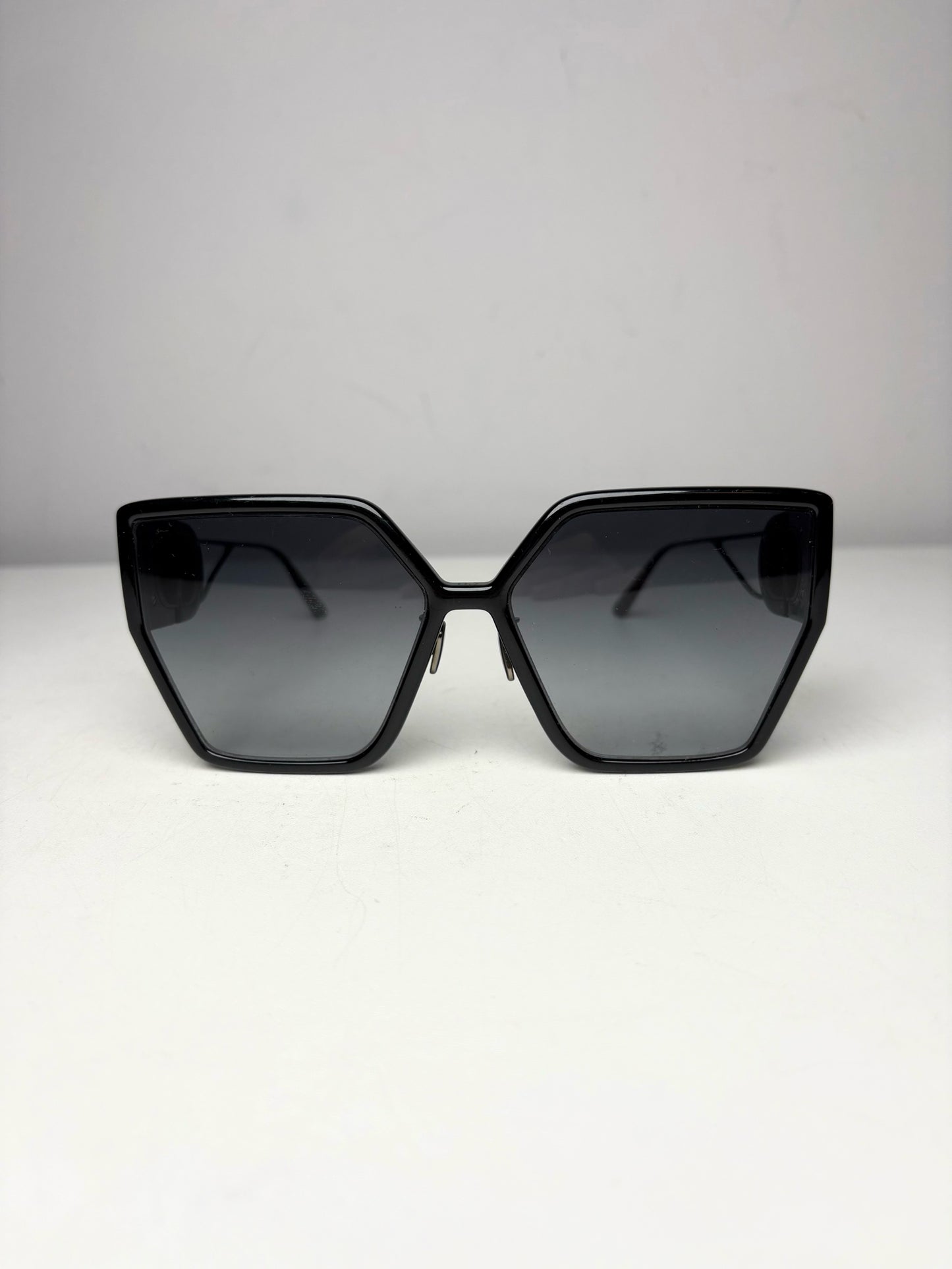 Christian Dior Pre-owned Black Plastic Sunglasses