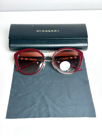 Burberry B4251-Q Cat Eye Women's Pre-owned Burgundy Acetate, Metal Sunglasses