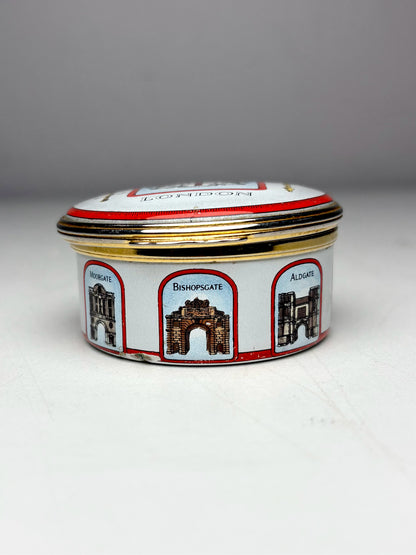 Halcyon Days The City of London White Enamel Pre-Owned Pillbox