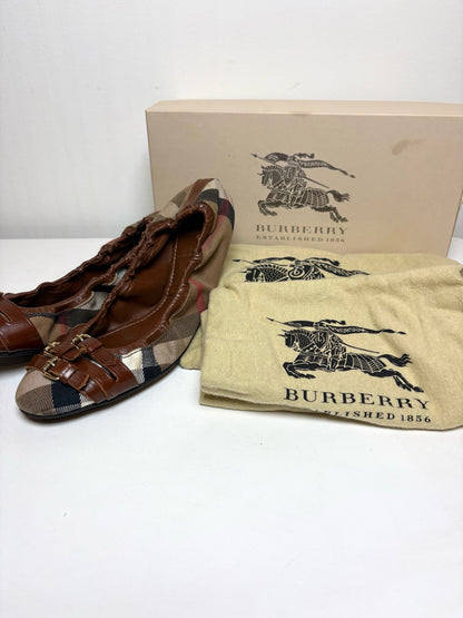 W Shoe Size 40 (10, US) Burberry multi brown Canvas, Leather Women's Flats