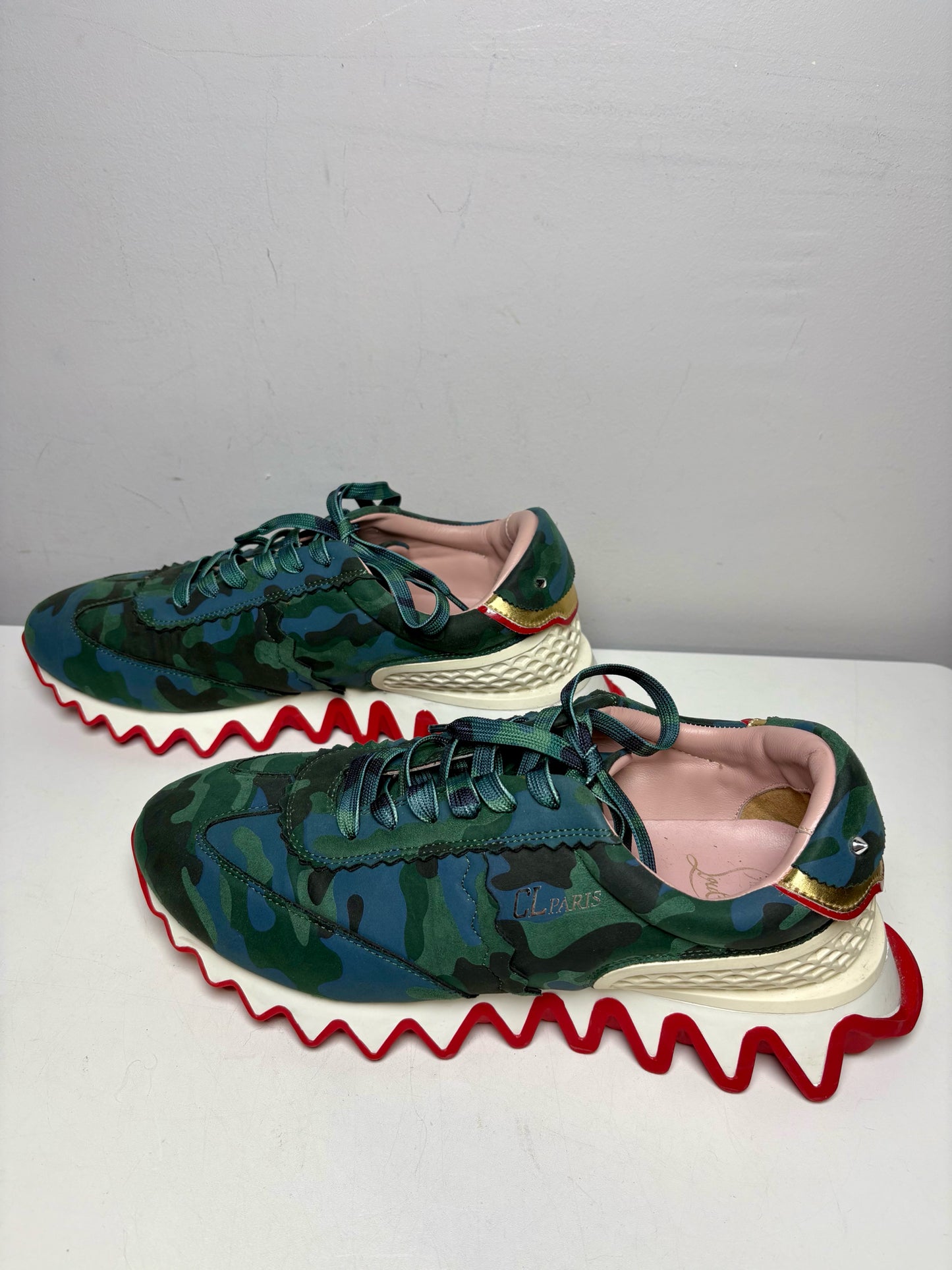 Men Size 44 Christian Louboutin Loubishark Green Camouflage Pre-Owned Authentic Sneakers