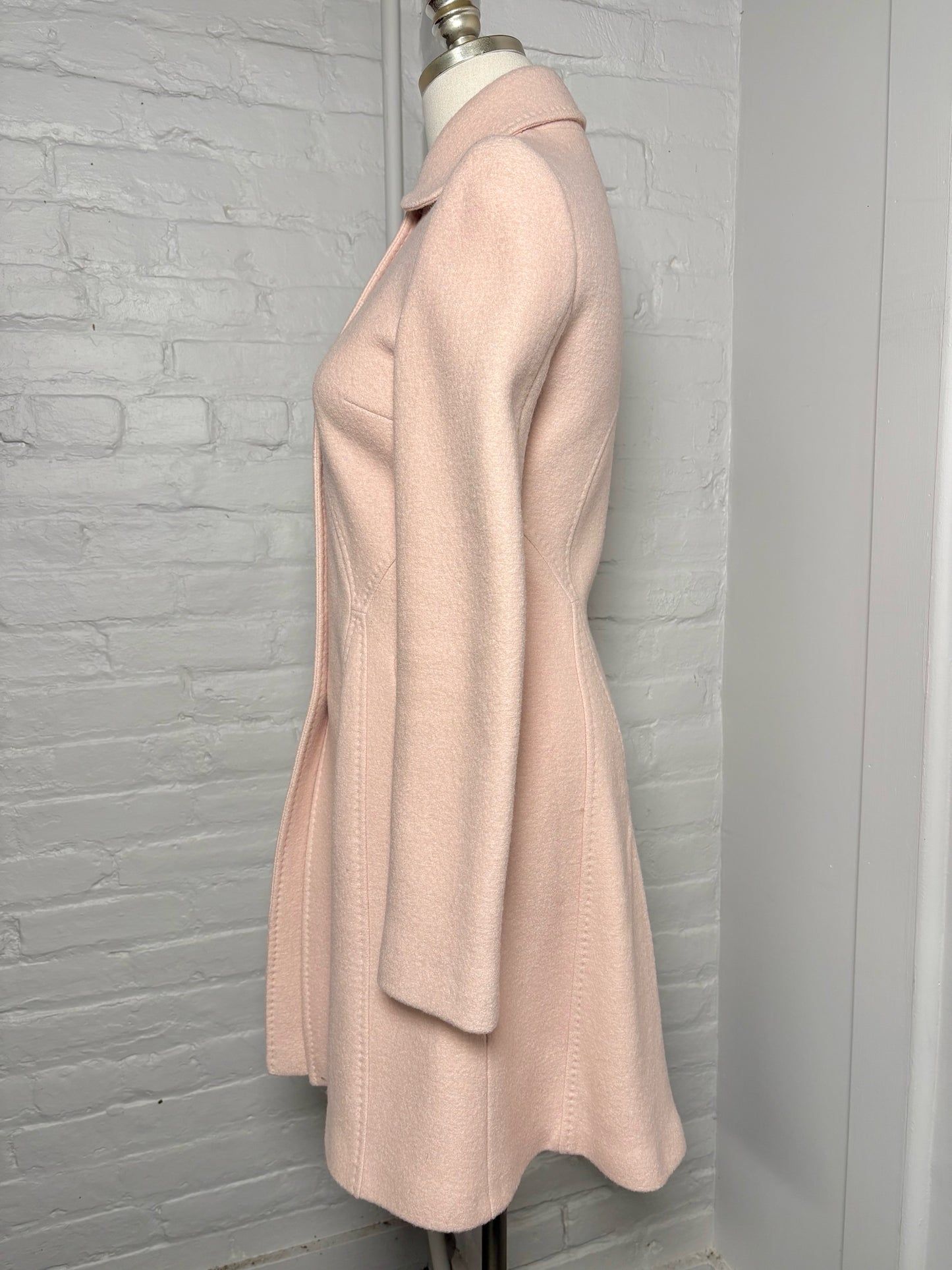 Women Size 4 Pringle of Scotland Pink Solid Vintage Lambswool Coat