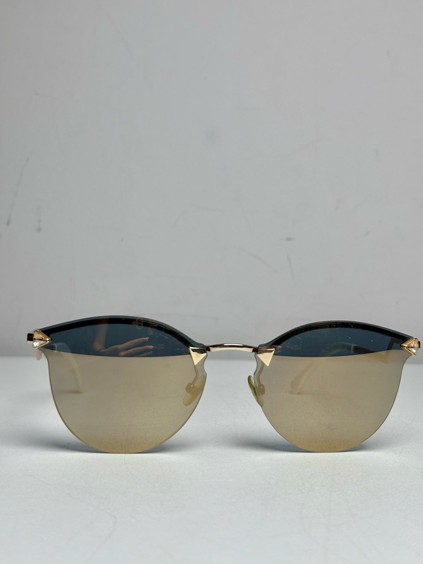 Fendi 0040/S Frameless Zig Zag Temples Women's Pre-owned Gold Metal Sunglasses