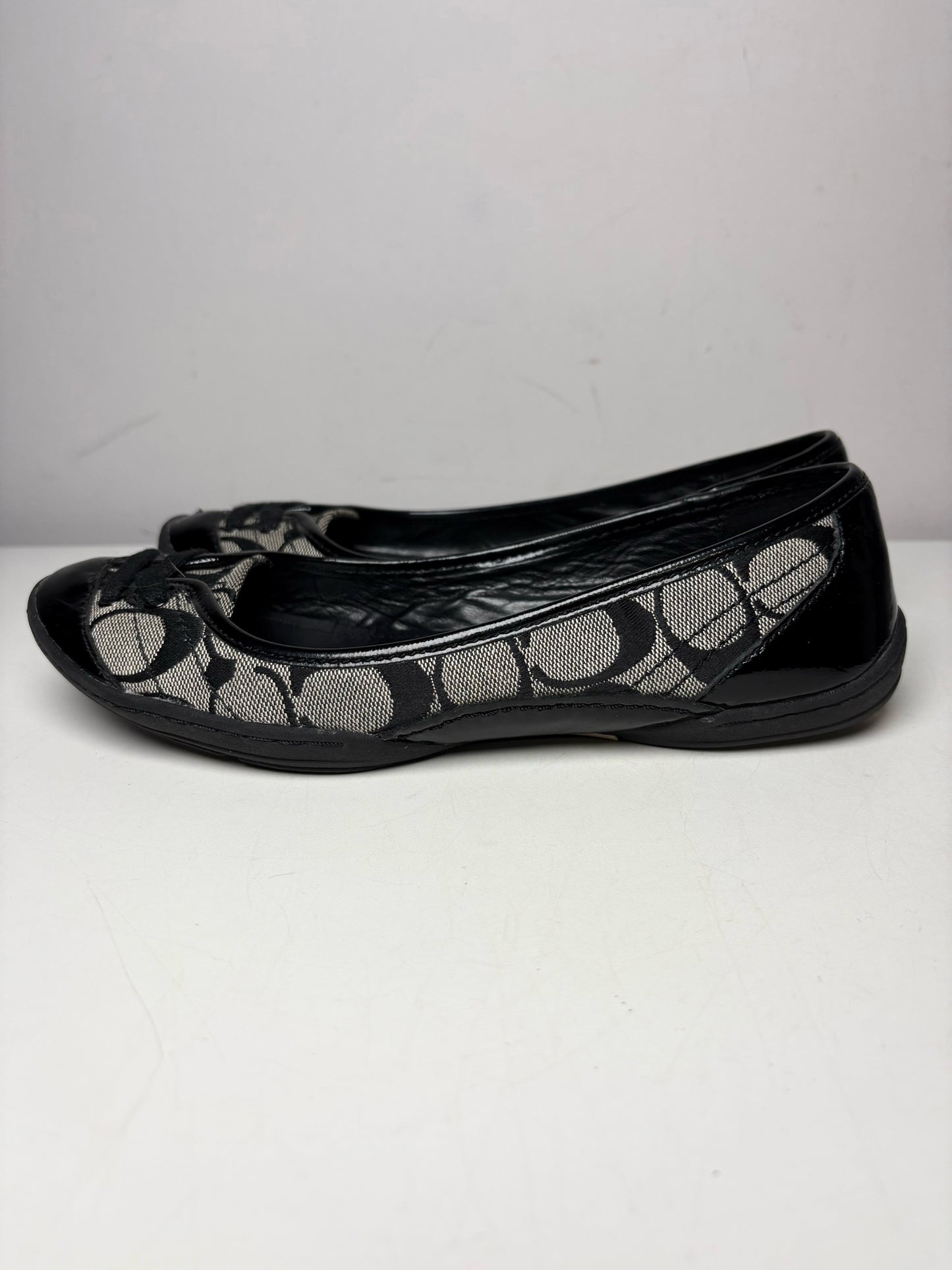 W Pre-Owned 6.5 Coach Black, gray Canvas Patent Leather Trim  Flats P