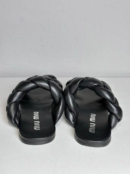 W Shoe Size 38 (8 US) Miu Miu Black Leather Women's Pre-owned Sandals