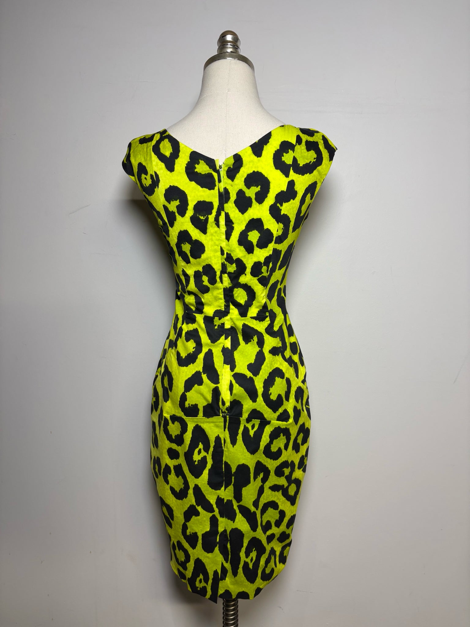 dark green animal print dress Green Leopard Print Long Sleeve Smock Midi Dress – AX Paris