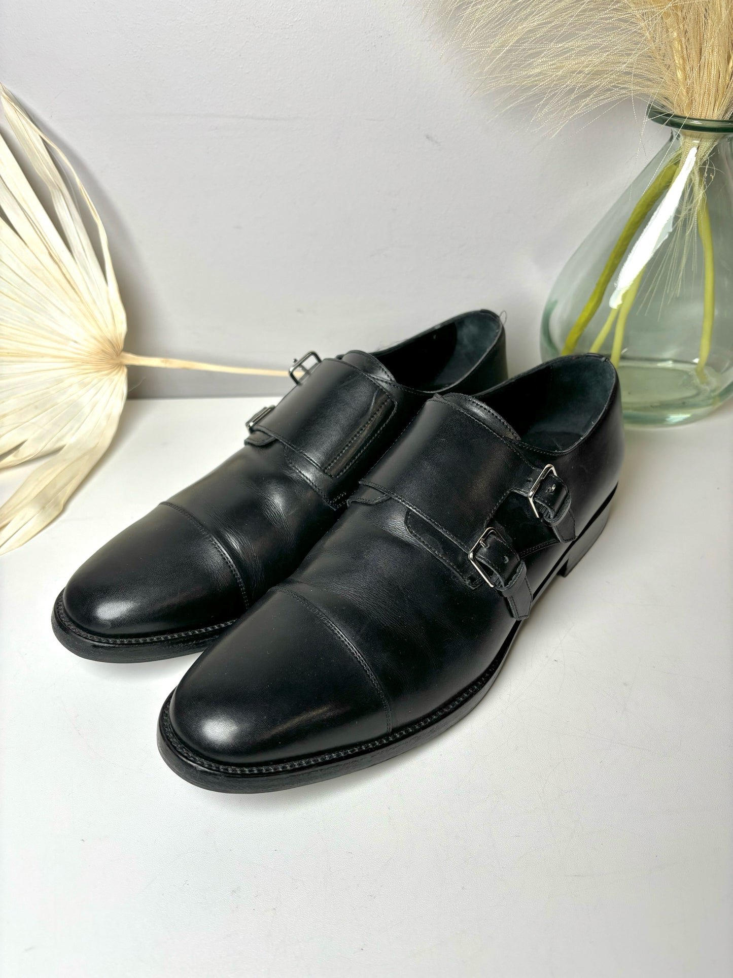 W Shoe Size 40.5 Black Saint Laurent Black Leather Loafers