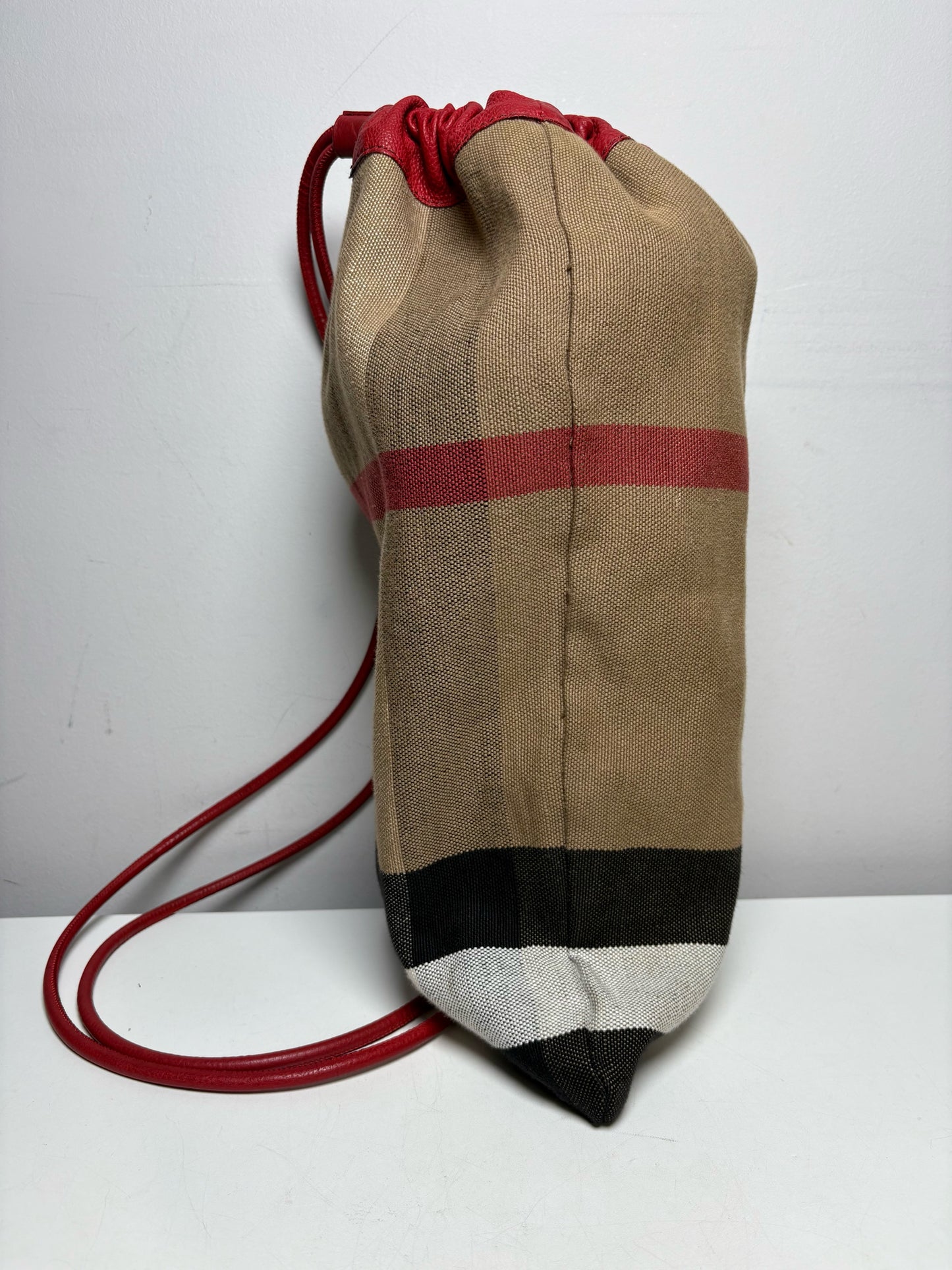 Women's Burberry Nova Check Canvas & Red Pebble Leather Pre-Owned Drawstring Purse