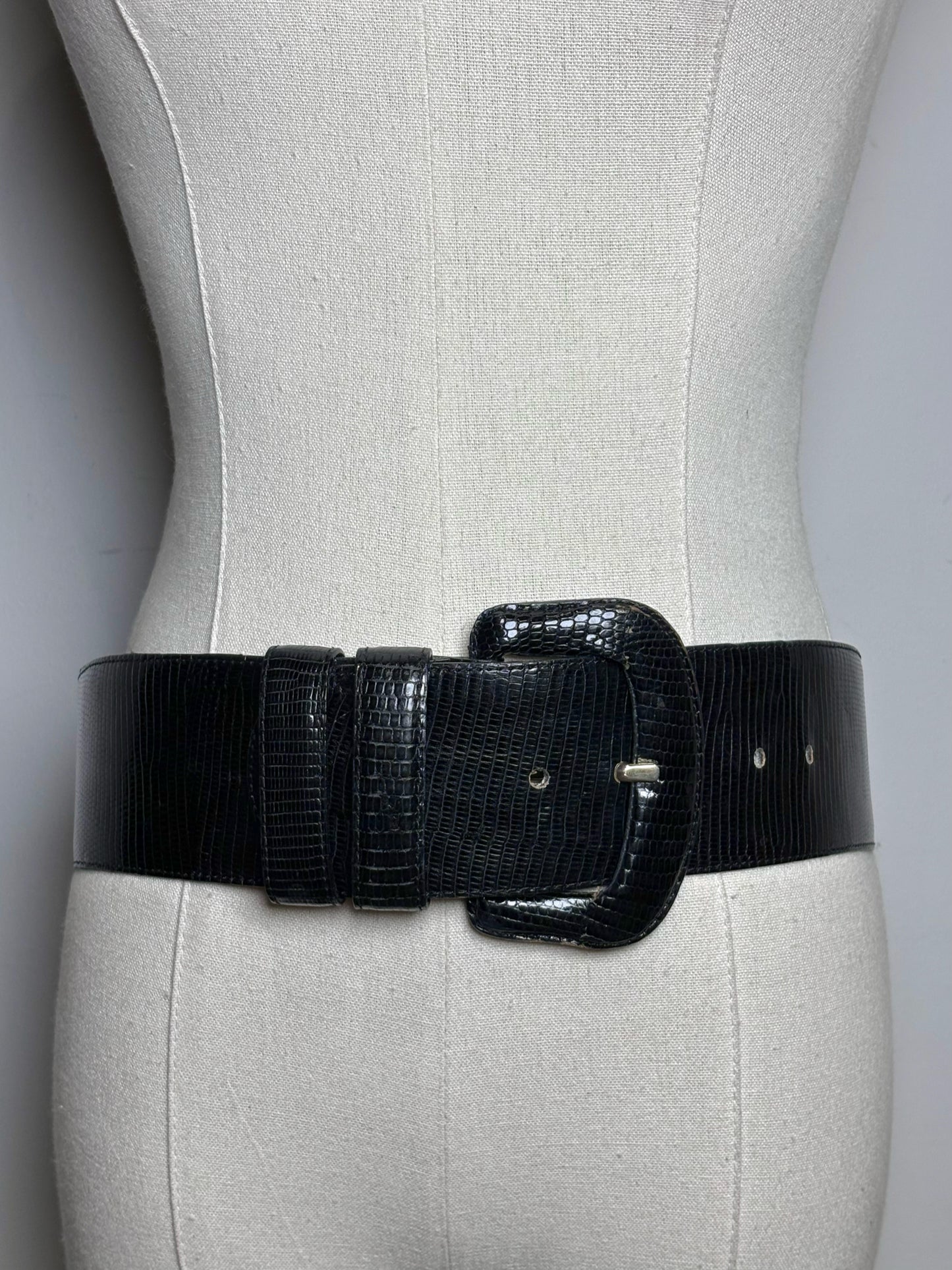 Bloomingdale's Women's Lizard Leather XS/S (Adjustable) Vintage Pre-owned Belt