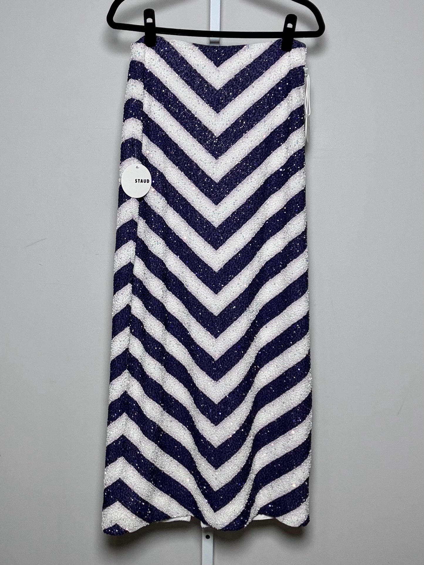 Women Size 8 Staud White, blue V-shapes NWT, Pre-owned Skirt
