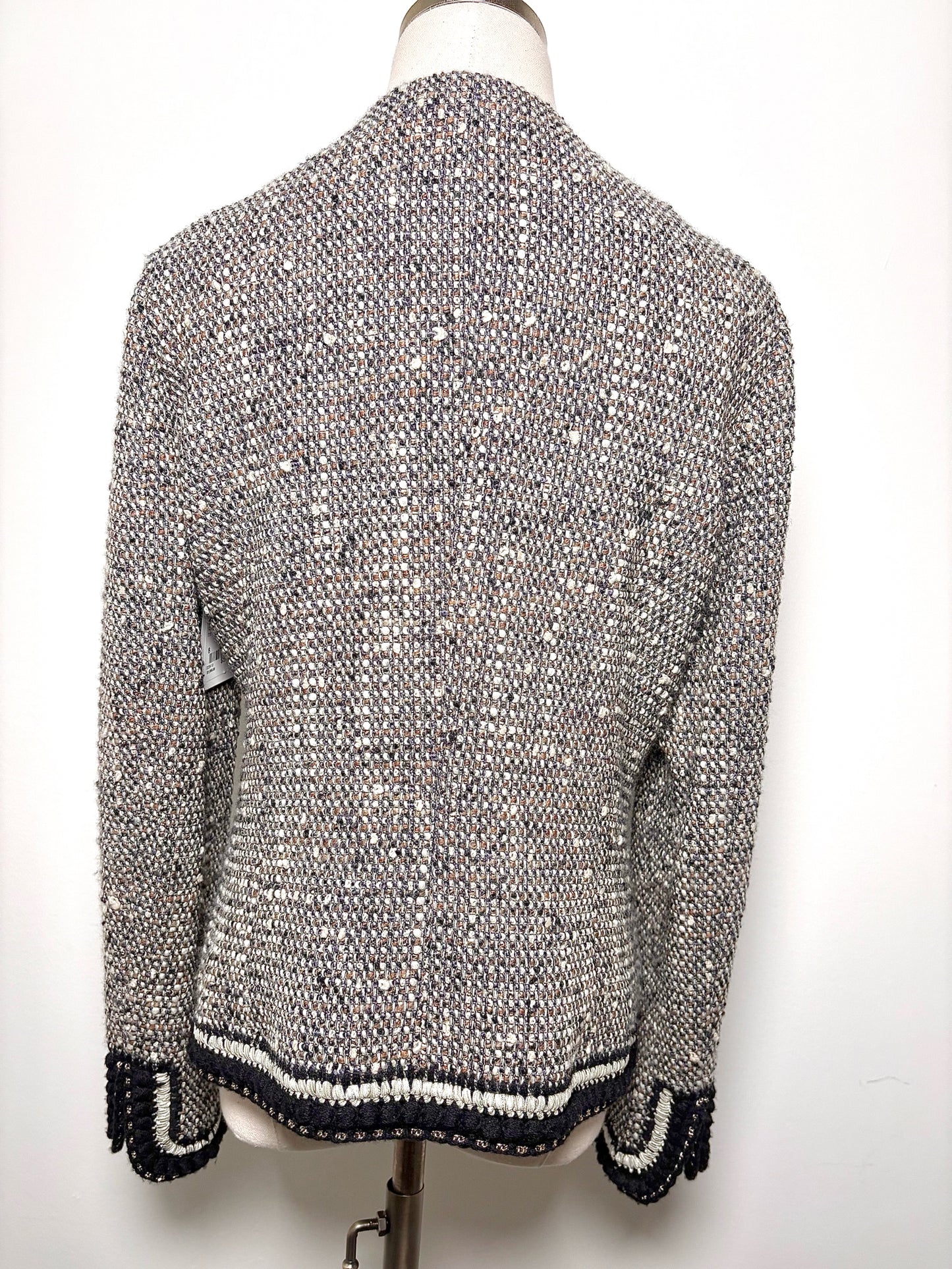 Women Size 8 St. John Couture Black, White Boucle Virgin Wool Blend Jacket
