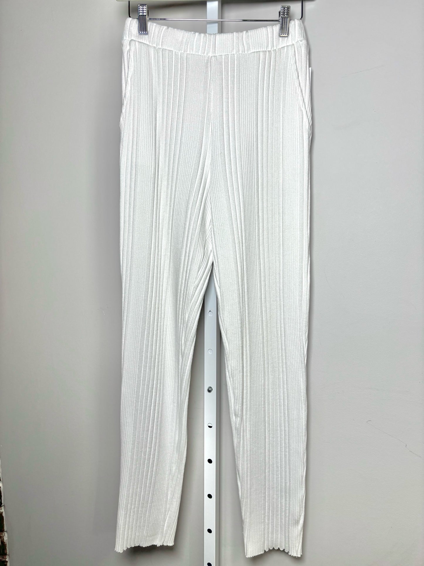 White Women Size M Stateside White Ribbed Cotton 2 Piece Set