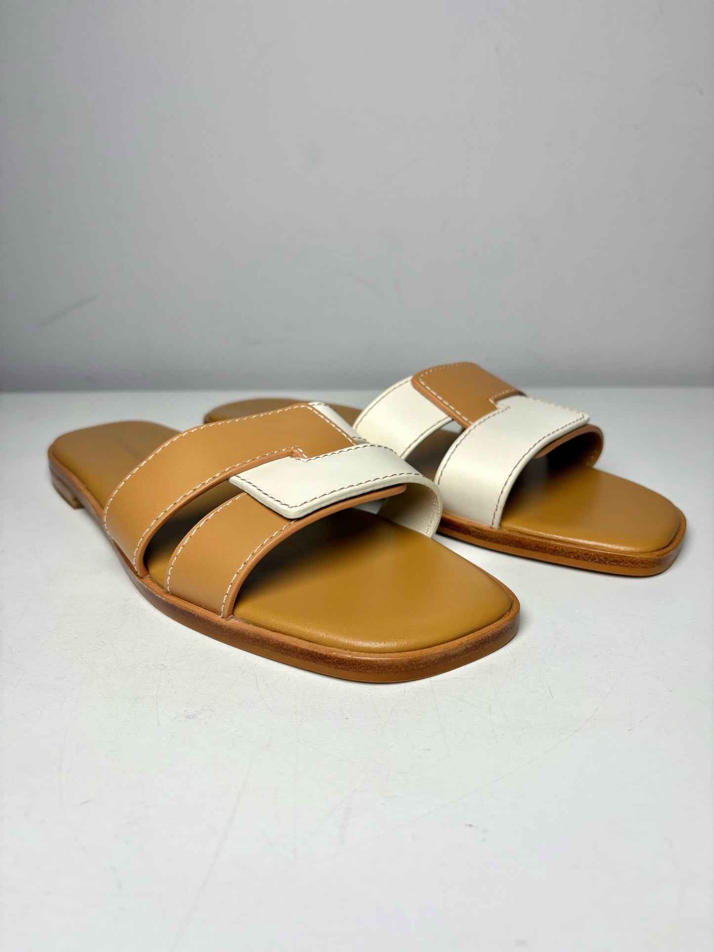 W Shoe Size 9 Tuckernuck Cognac & White Muse Leather Sandals