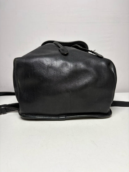 Women's Coach 9791 Black Leather Vintage Pre-Owned Medium Backpack