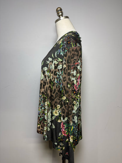 Women Size XXL Johnny Was Olive Green Floral & Animal Print Pre-Owned Long Sleeve Shirt