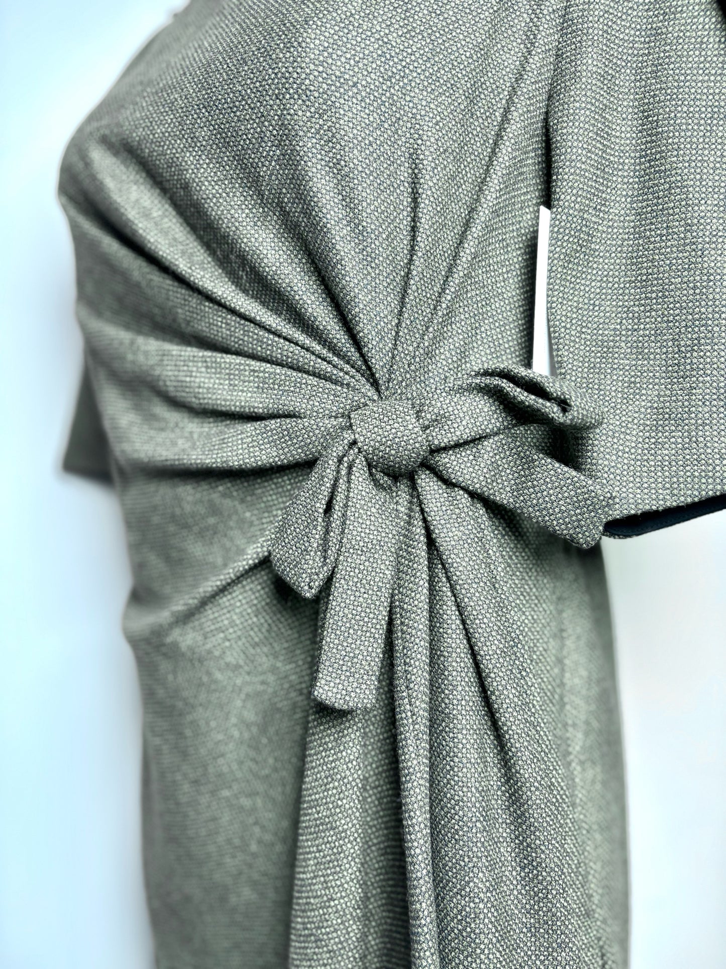 Women Size 42 ( 6 US) Gucci Olive Green, Black Tweed Sheath Dress