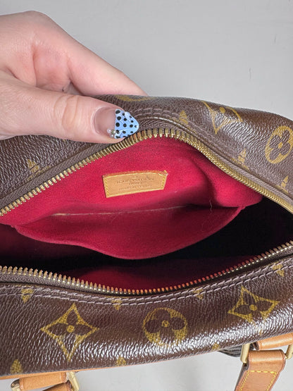 Louis Vuitton Exentri Cite' Monogram Vintage Coated Canvas Pre-owned Brown Purse