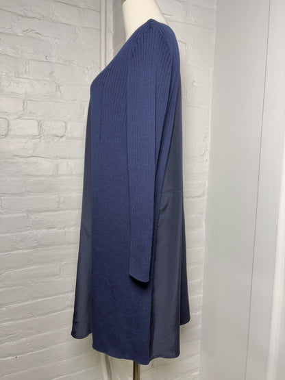 Women Size 4 St. John Navy Blue Solid Dress