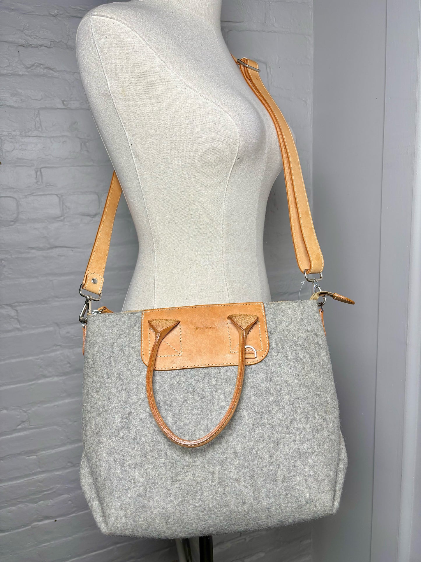 Graf Lantz Solid Wool Gray Leather Trim Crossbody Purse