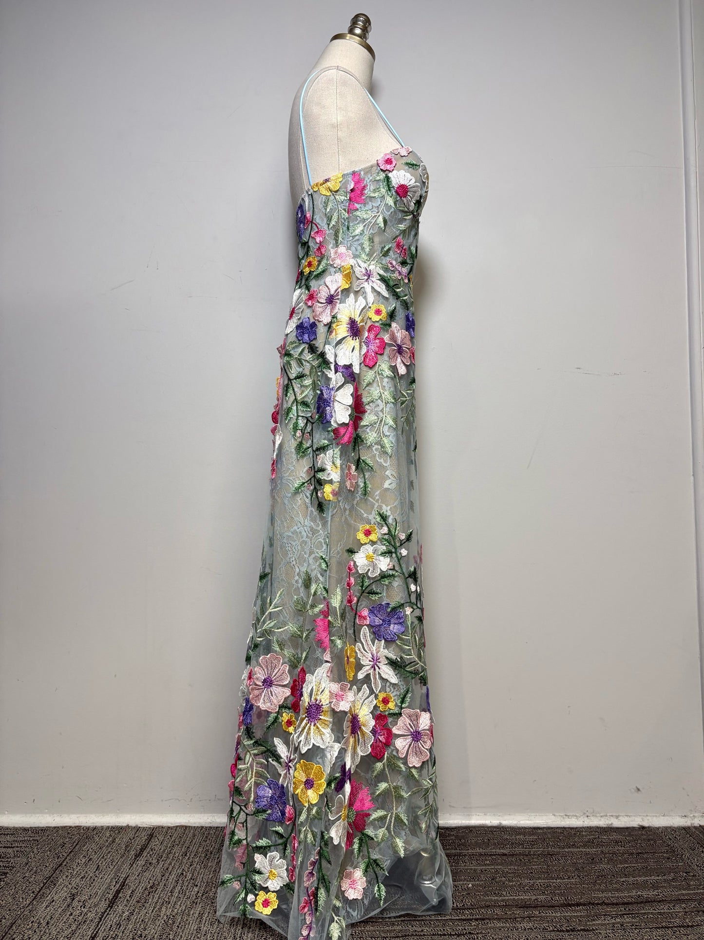 Women Size 6 Mac Duggal Multicolor Floral Women's NWT Gown