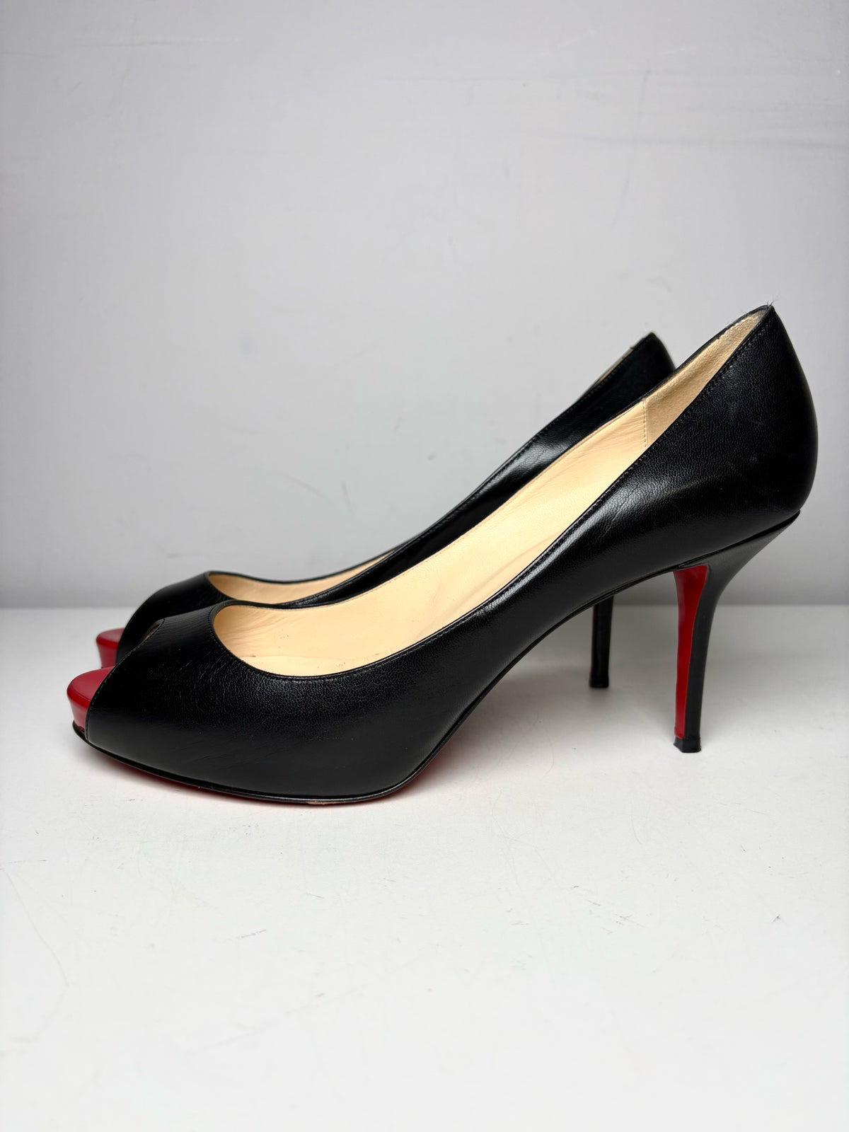 W Shoe Size 40.5 (10.5 US) Christian Louboutin Black & Red Leather Heels