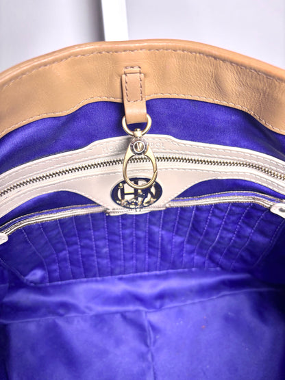 Henri Bendel Signature Centennial Strip 712 5th Ave Tote Pre-owned Purse