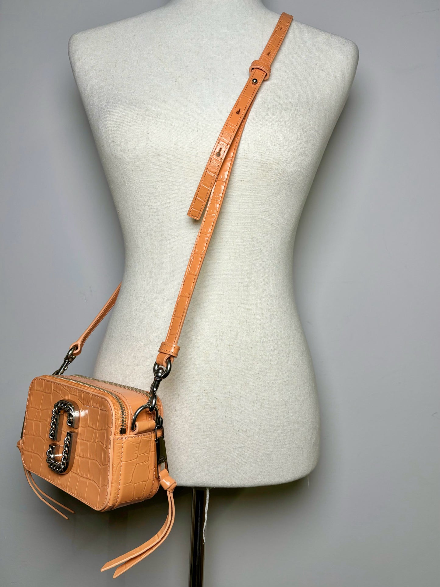 Marc Jacobs Croc Embossed Leather Peach Camera Crossbody Purse