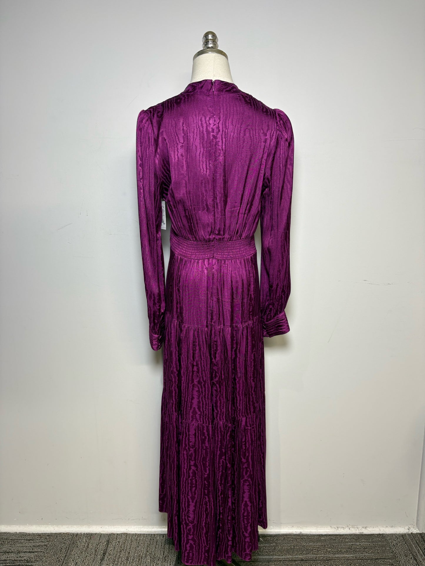 Women Size 10 (L) Diane von Furstenberg Purple Shiny Pre-Owned Tiered Maxi Dress