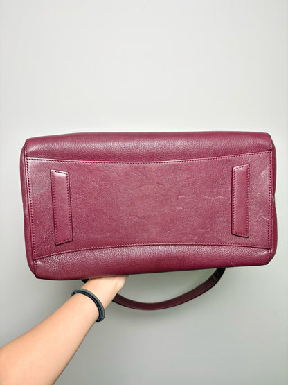 Leather Givenchy Grained Leather Pre-owned Burgundy Goatskin Medium Purse