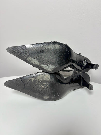 W Shoe Size 38 (7.5 - 8) Chanel Black Nylon Vintage Heels